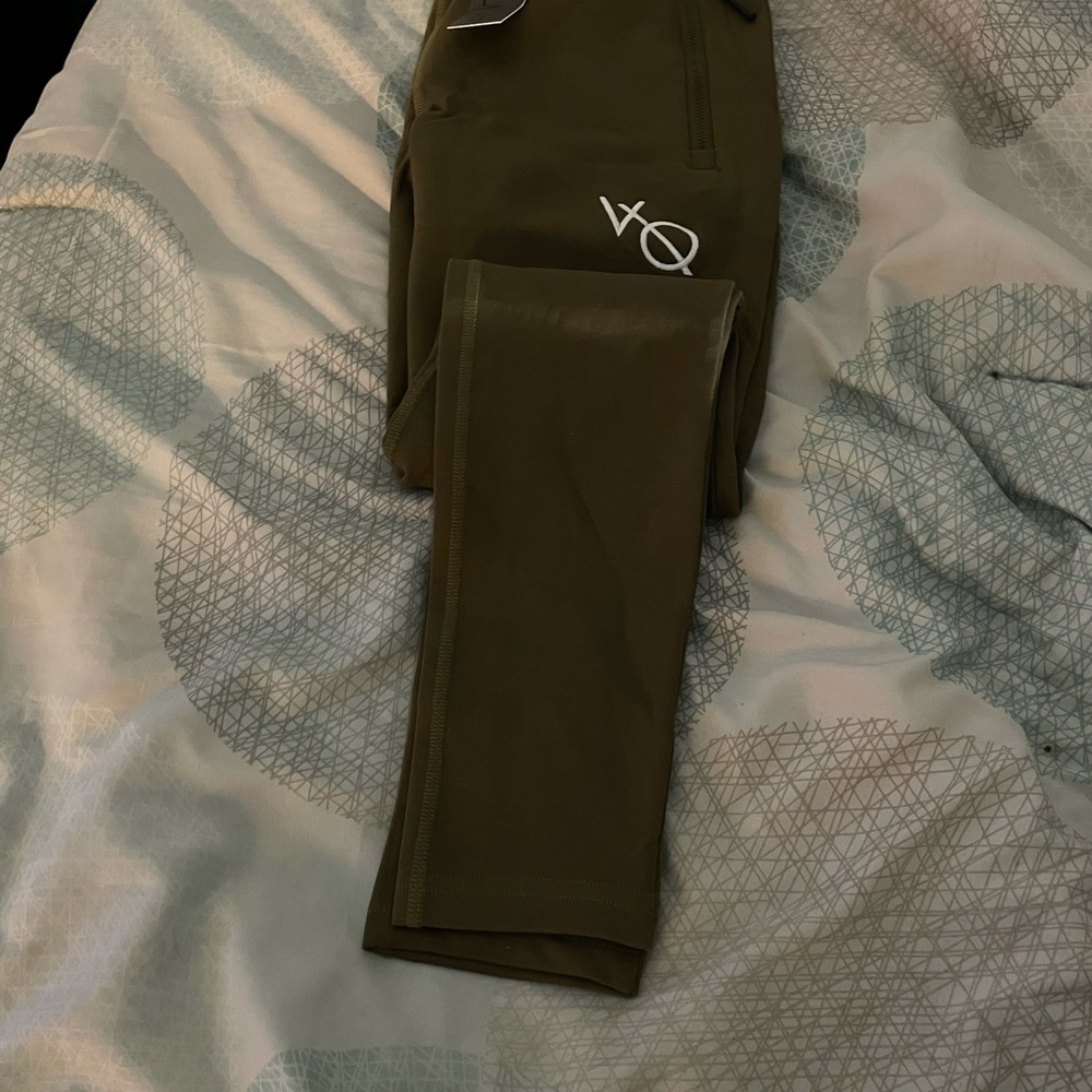VANQUISH ECLIPSE GREEN TAPERED SWEATPANTS
